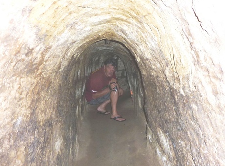 2012 Vietnam Củ Chi tunnels Wim Peters.JPG
