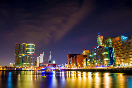 De Rotterdam en de Erasmusbrug