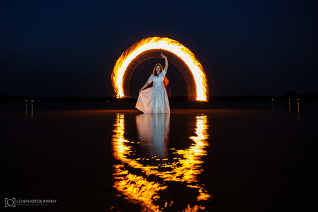 lightpainting with fire