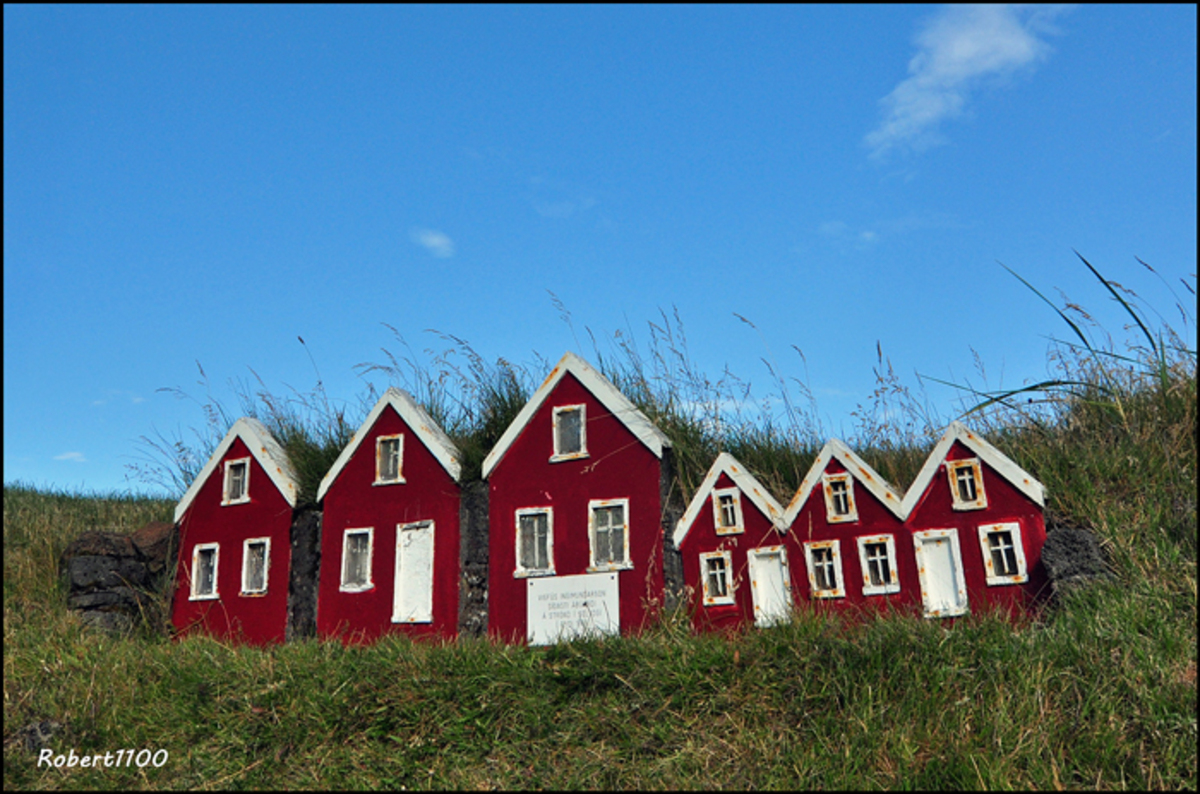 Ijsland: Kabouterhuisjes - Foto Van Roberttibben69 - Architectuur - Zoom.Nl