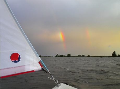 Regenboog na de wolkbreuk