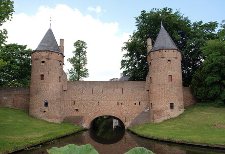 1 van de mooie stukken van Amersfoort.....Monnikendam.