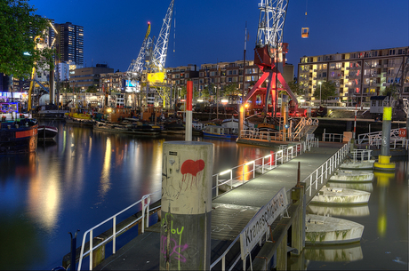 Leuvehaven Rotterdam bij nacht Rotterdam