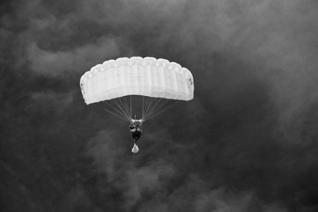 Skydiving on Texel