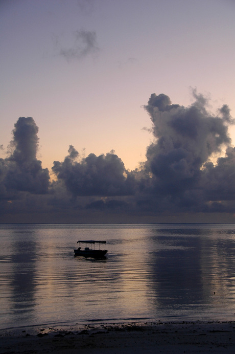 Strand & zee op Zanzibar