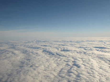 boven de wolken