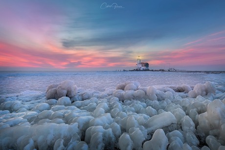 A cold winter by the lighthouse