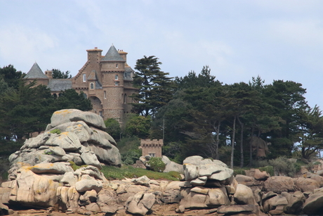 Huis aan Franse roze kust