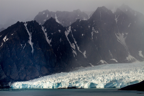 Liefdefjord gletsjer Spitsbergen