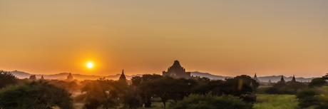 sunset in bagan