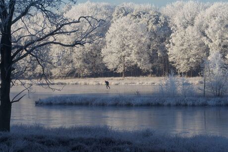 De eenzame schaatser