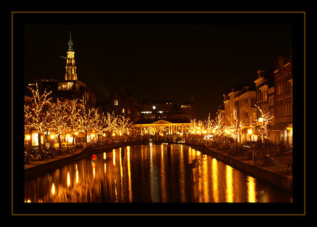 Leiden bij nacht