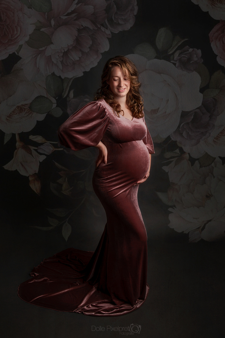 Velvet maternity