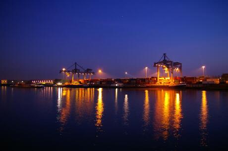 Seinehaven bij nacht