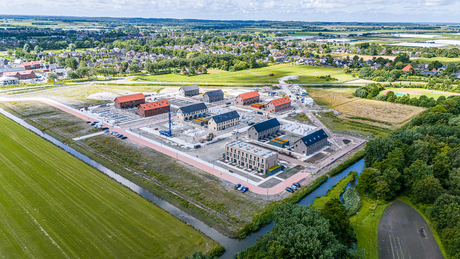 Drone foto van een bouwplaats in Nederland