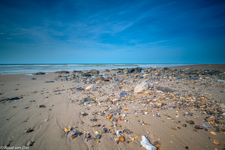 Stenen op het strand