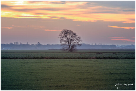 Zonsondergang nieuw buinen