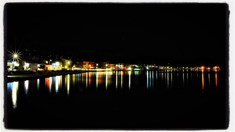 Haven van Argostoli (Kefalonia) by night