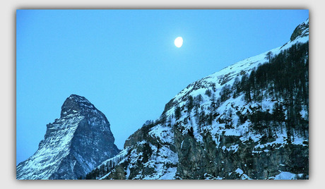 Matterhorn met maan