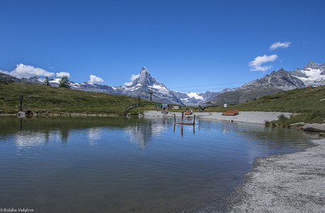 Waterpret met de Matterhorn op de achtergrond.