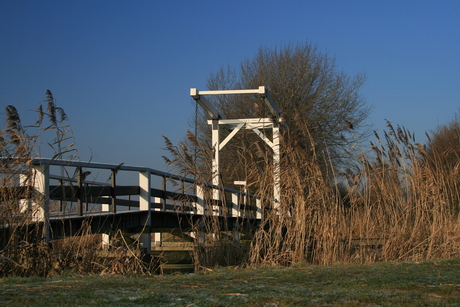 Ophaalbrug bij oude lee