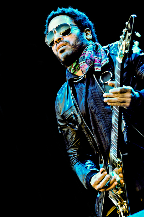 lenny kravitz @ rock in park.jpg