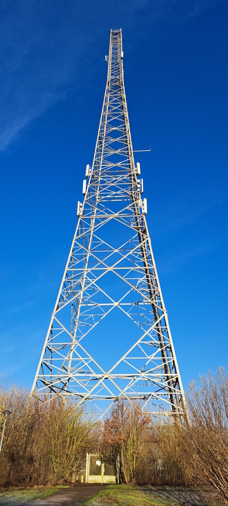 Moderne 'kerktoren' voor aardse communicatie