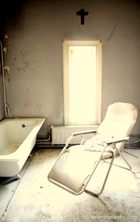 Urbex / Abandoned Bathroom in HH3