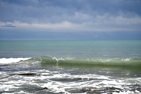 De Zee Neemt En De Zee Geeft