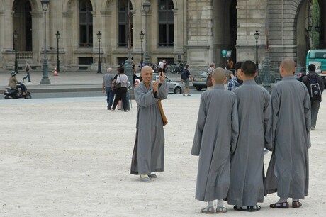 toeristen in Parijs 1