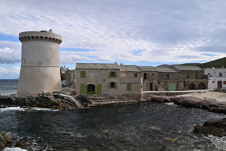 Genuese toren van Tollare 