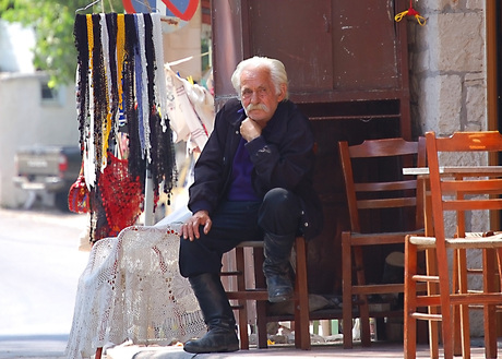 Winkelverkoper in Anogia