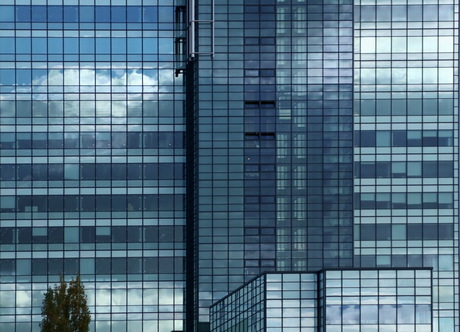 Lijnenspel in de architectuur.