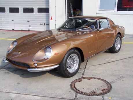 Ferrari 275 GTB-4