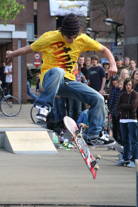 Skater in actie