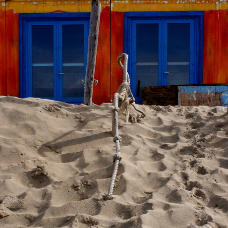 Strandtent houdt de moed erin