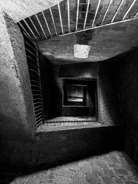 lines within silence 