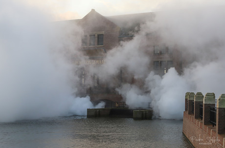 Woudagemaal onder stoom