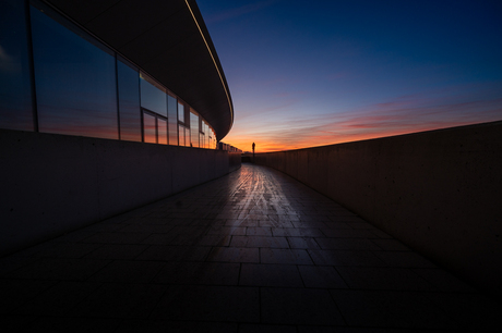 Reflectie bij zonsondergang