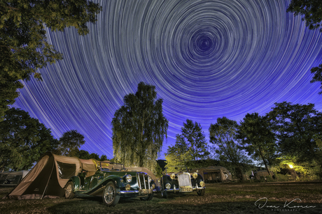 Oldtimers star trail