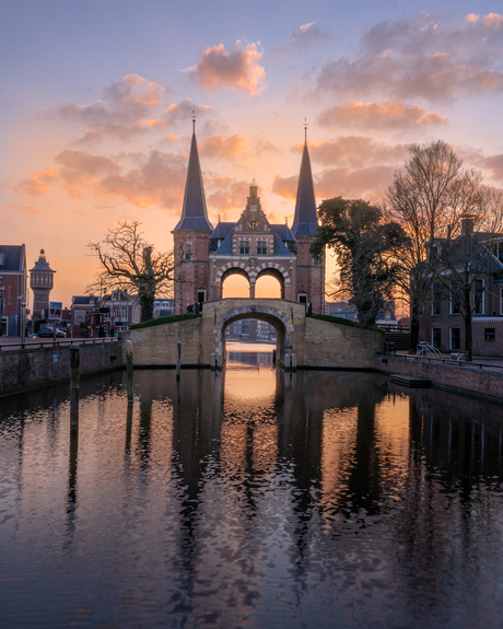 Kleurvolle waterpoort