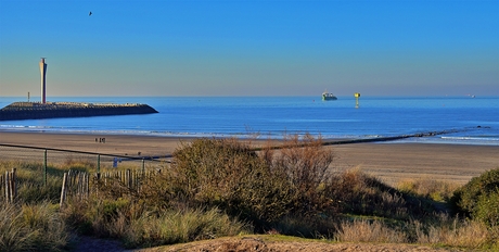 Schip nadert Oostendse Haven