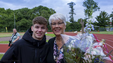 Oma en kleinzoon 