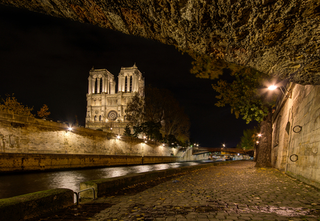 Parijs - Quai Saint Michel - Notre Dame