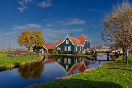 Lange sluitertijd met weerspiegeling
