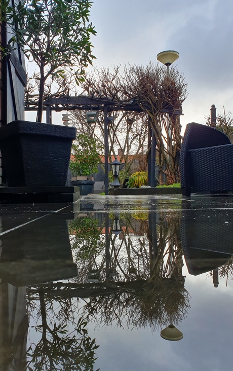 .....even door de knieën....