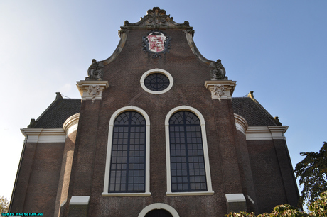 De grote kerk in Westzaan-Noord