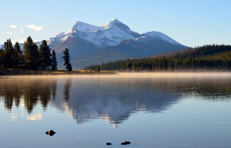 Maligne Lake early morning