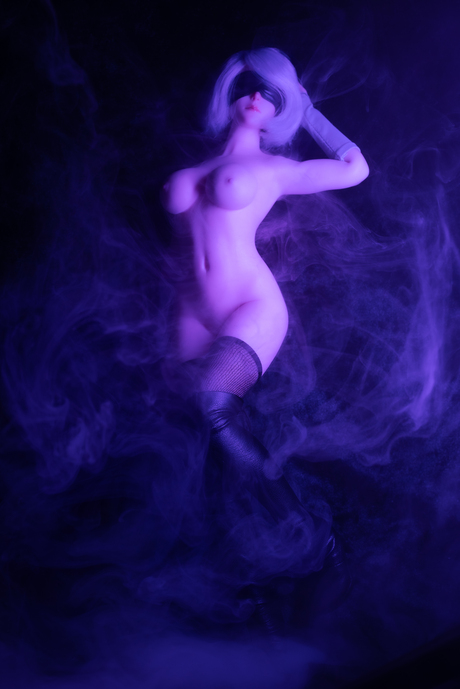 2B 1/6 scale actiefiguur zonder kleding