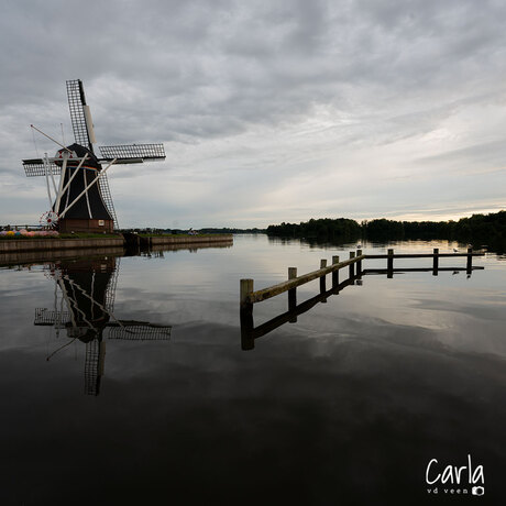 Molen met reflectie